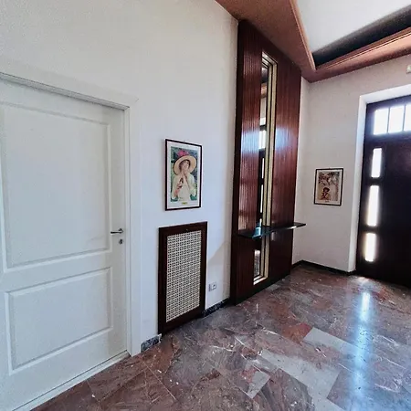 Guestroom A